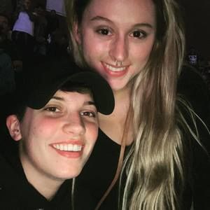 Meet your Posher, Annie